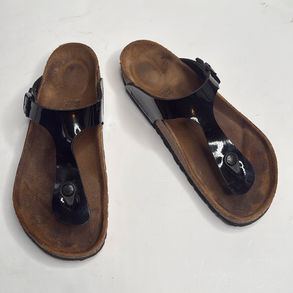 BIRKENSTOCK Women’s Gizeh Black Patent Thong Sandal S-219 Sz 8-8.5 Regular Width - Picture 1 of 10